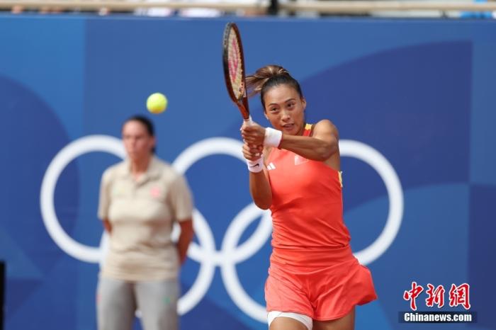 当命运不站在我这边时，我就以实际行动去改变