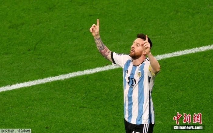 梅西率阿根廷夺世界杯冠军 历史首人实现梦想