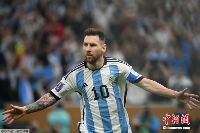梅西率阿根廷夺世界杯冠军 历史首人实现梦想
