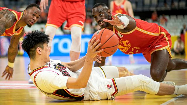 浙江队主场力克吉林队 以102-88完胜对手