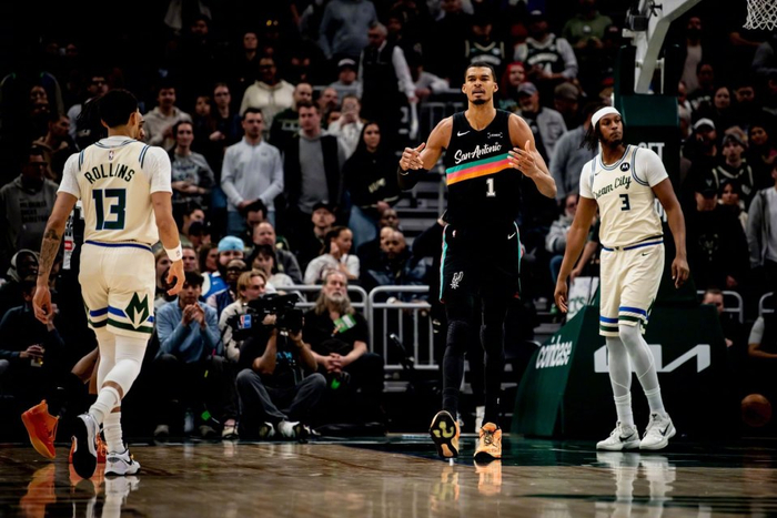 文班亚马逆袭登顶MVP榜 数据与角色颠覆传统认知